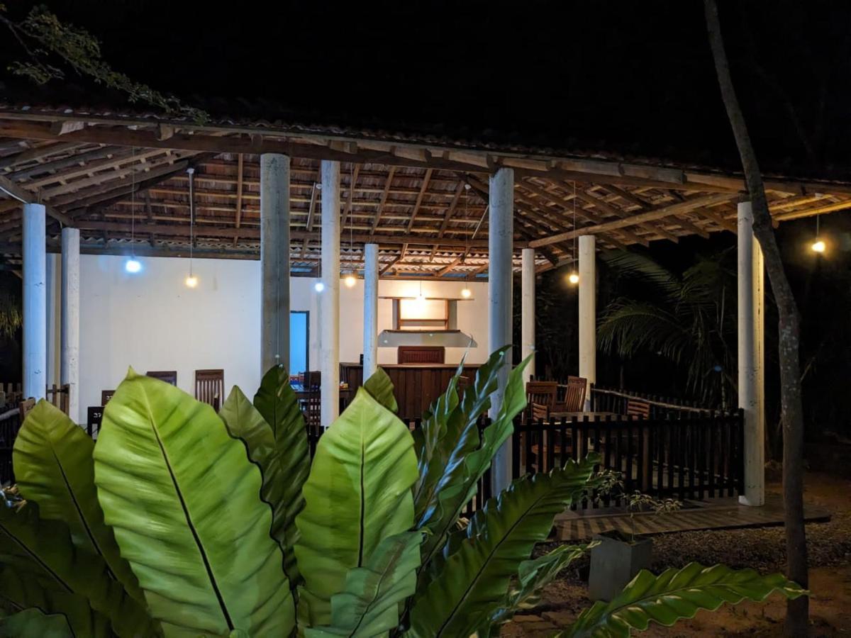 Silent Cabana And Restaurant Marakolliya, Тангалла Экстерьер фото