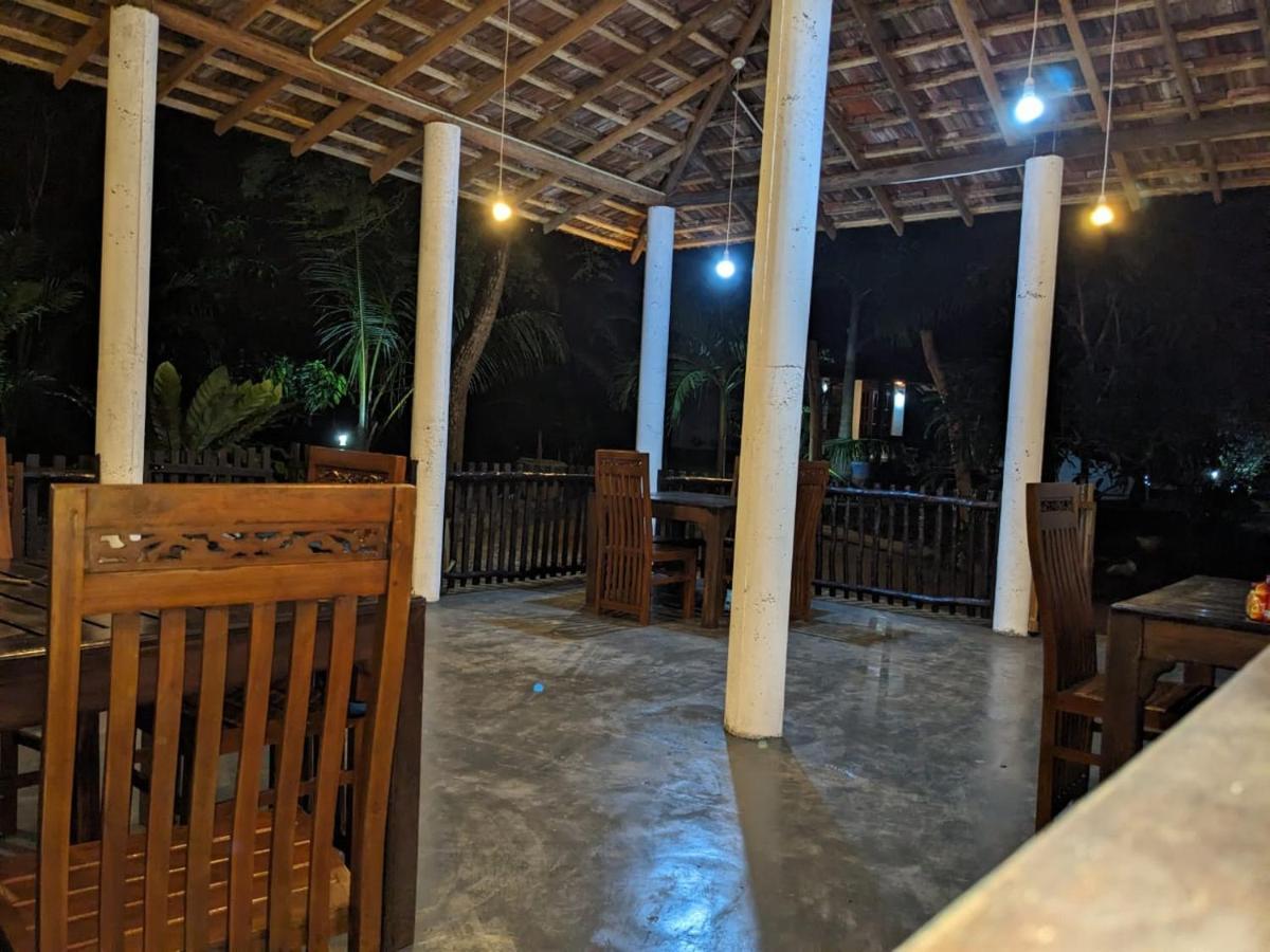 Silent Cabana And Restaurant Marakolliya, Тангалла Экстерьер фото
