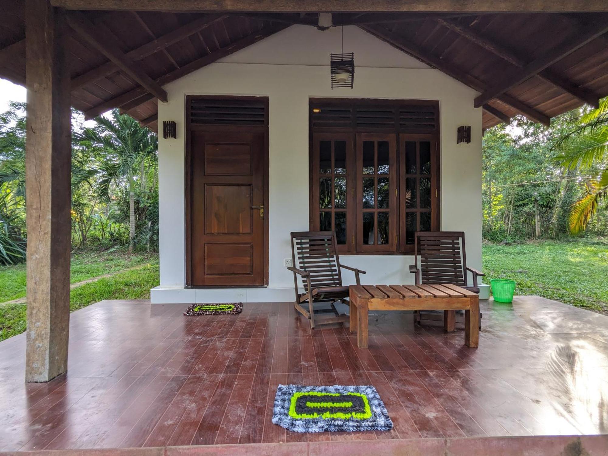 Silent Cabana And Restaurant Marakolliya, Тангалла Экстерьер фото